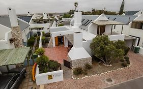 Sea Pearl Holiday Home